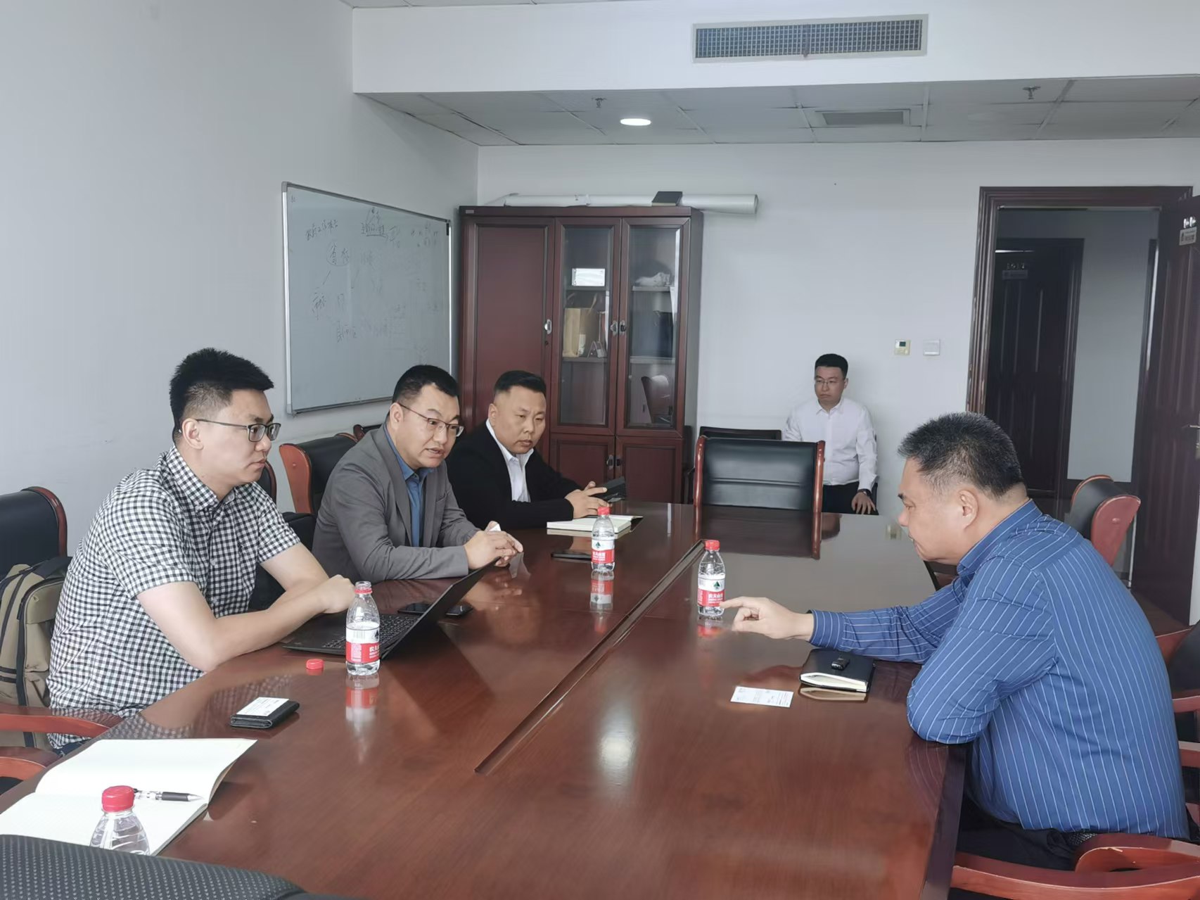 网信快3应邀拜会齐齐哈尔市人民当局